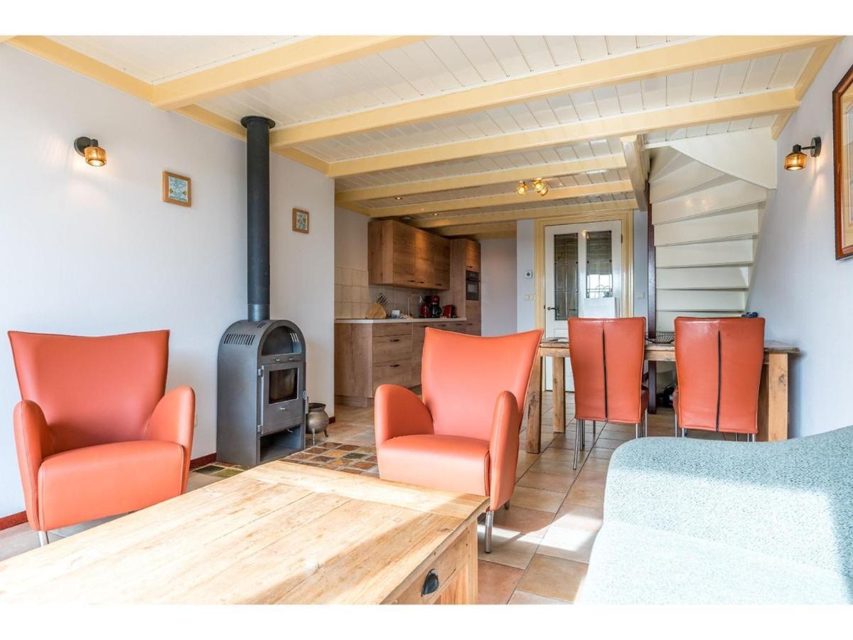 Charming Holiday Home In Texel Near Sea Oost  Eksteriør bilde